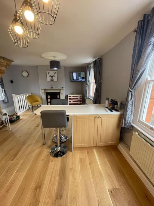 Brady'S Glastonbury Beautiful Pad Great Location! Eksteriør bilde