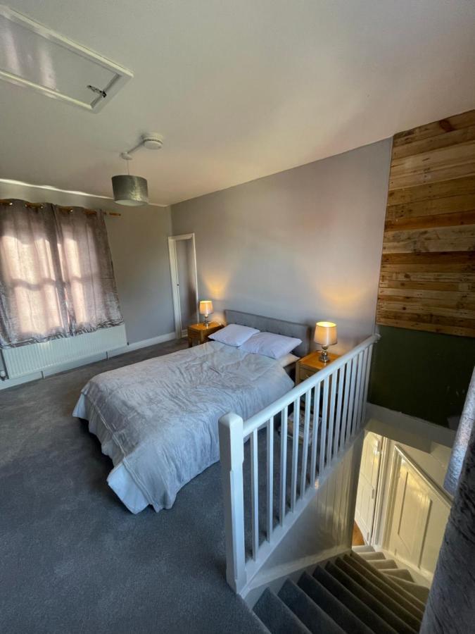 Brady'S Glastonbury Beautiful Pad Great Location! Eksteriør bilde
